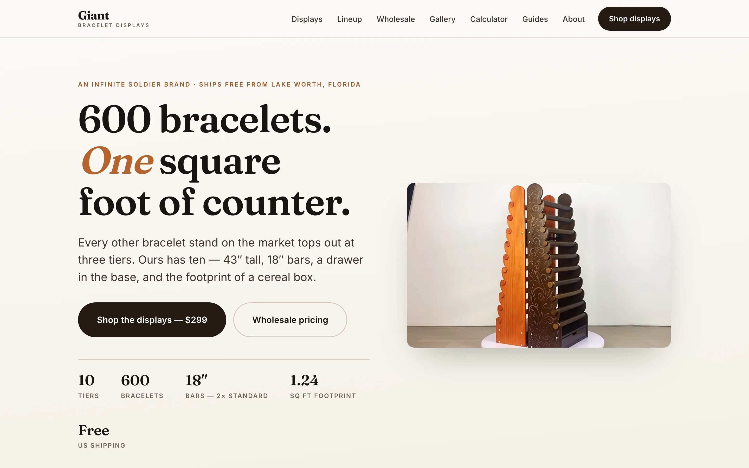 Giant Bracelet Displays e-commerce site with real-time 3D product rendering